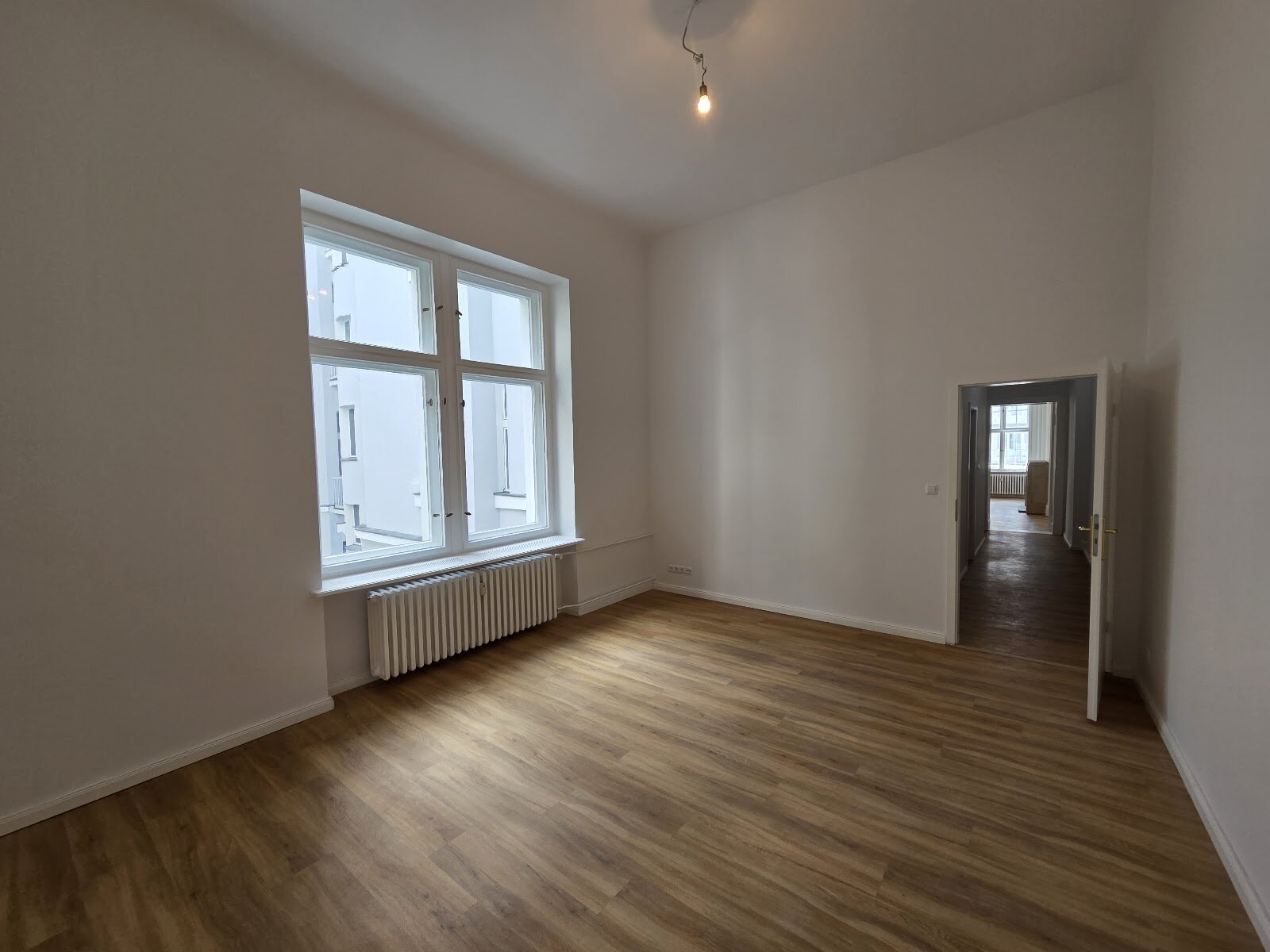 Kurfürstendamm 72, 10707 Berlin