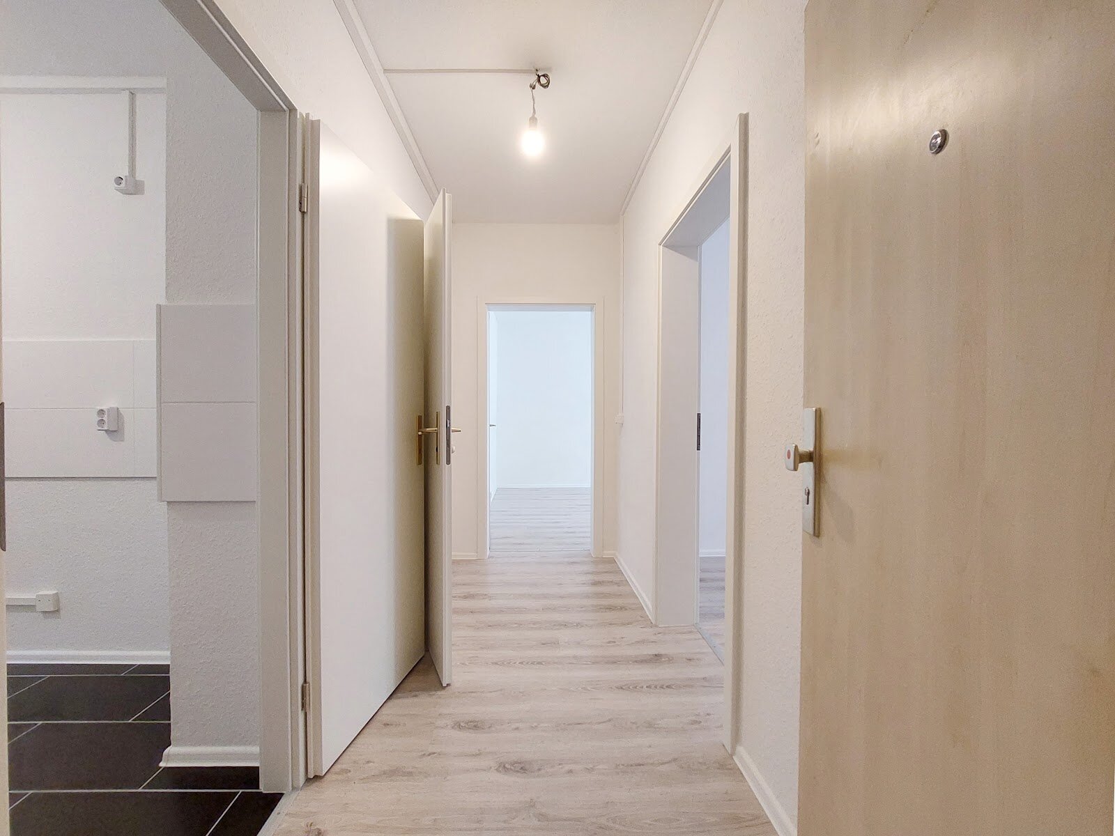 Karl-Liebknecht-Straße 2, 09544 Neuhausen (Erzgebirge)